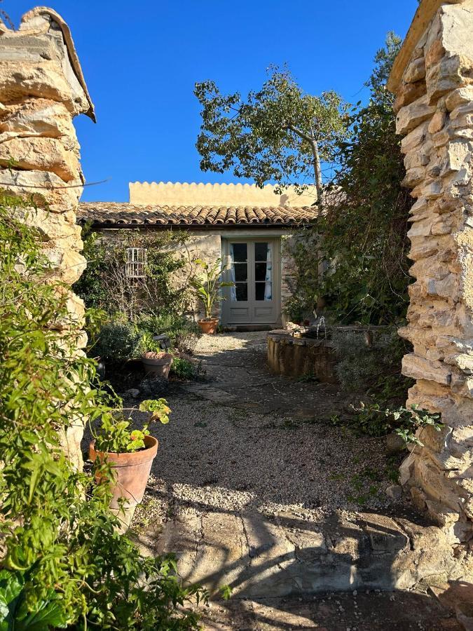 Wonderful Comfortable Finca In The Burga Valley Rasquera Luaran gambar
