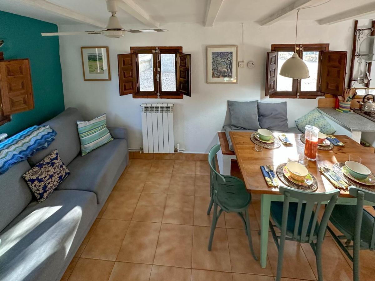 Wonderful Comfortable Finca In The Burga Valley Rasquera Luaran gambar